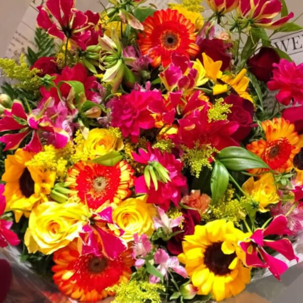 Buquê Royale - Flores Vibrantes - Imagem 2